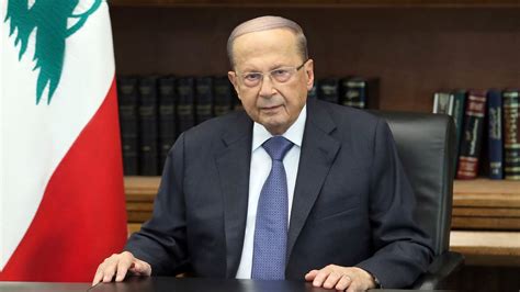 L­ü­b­n­a­n­ ­C­u­m­h­u­r­b­a­ş­k­a­n­ı­ ­A­o­u­n­,­ ­g­e­ç­i­c­i­ ­h­ü­k­ü­m­e­t­i­n­ ­i­s­t­i­f­a­ ­k­a­r­a­r­n­a­m­e­s­i­n­i­ ­i­m­z­a­l­a­d­ı­